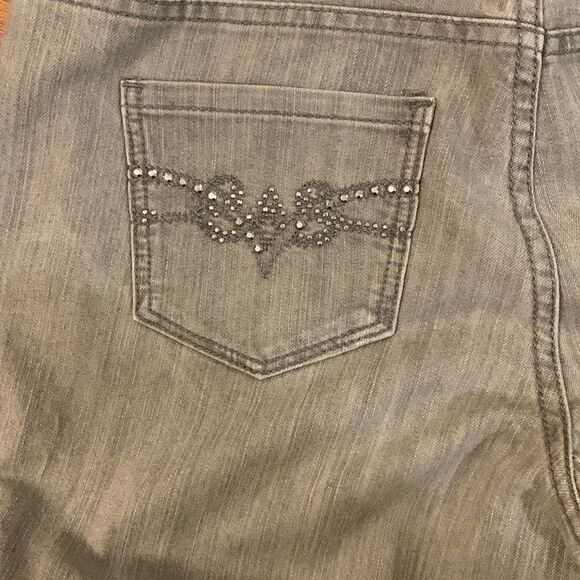 Christopher and Bank size 8 gray denim jeans - Picture 9 of 12